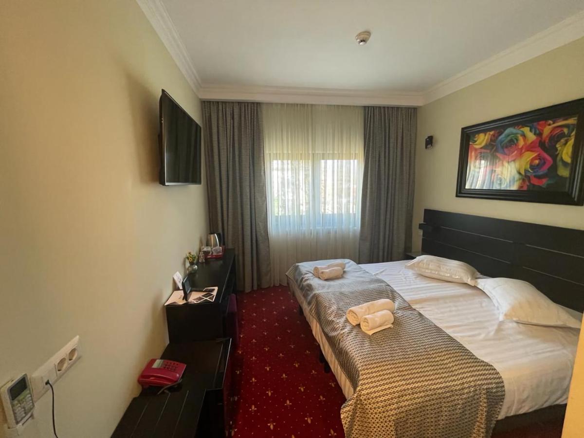 Casa Bucovineana Hotel Suceava Ngoại thất bức ảnh