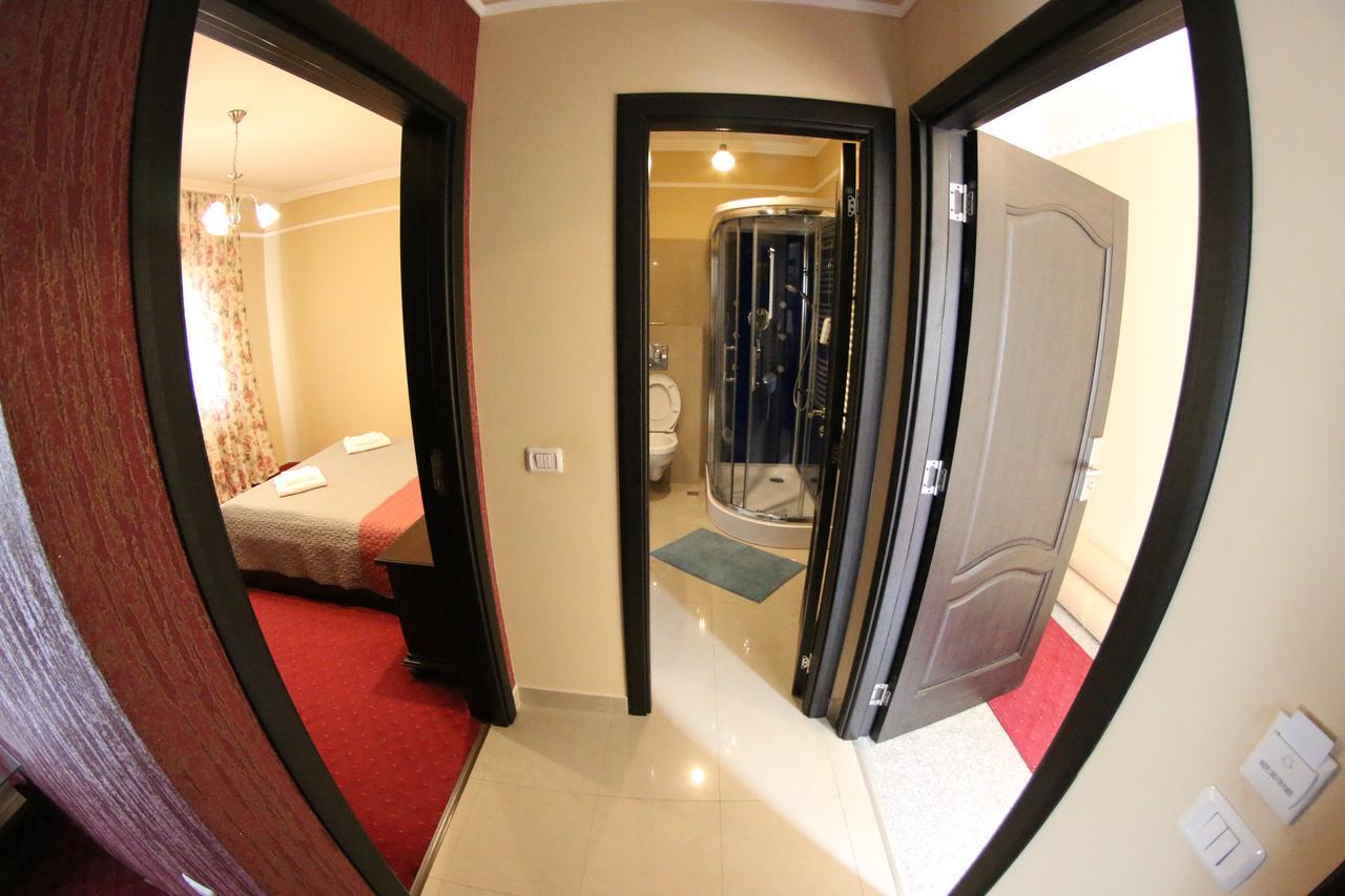 Casa Bucovineana Hotel Suceava Ngoại thất bức ảnh