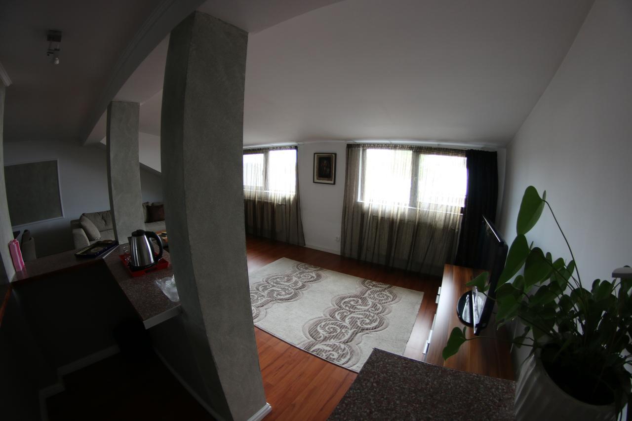Casa Bucovineana Hotel Suceava Ngoại thất bức ảnh