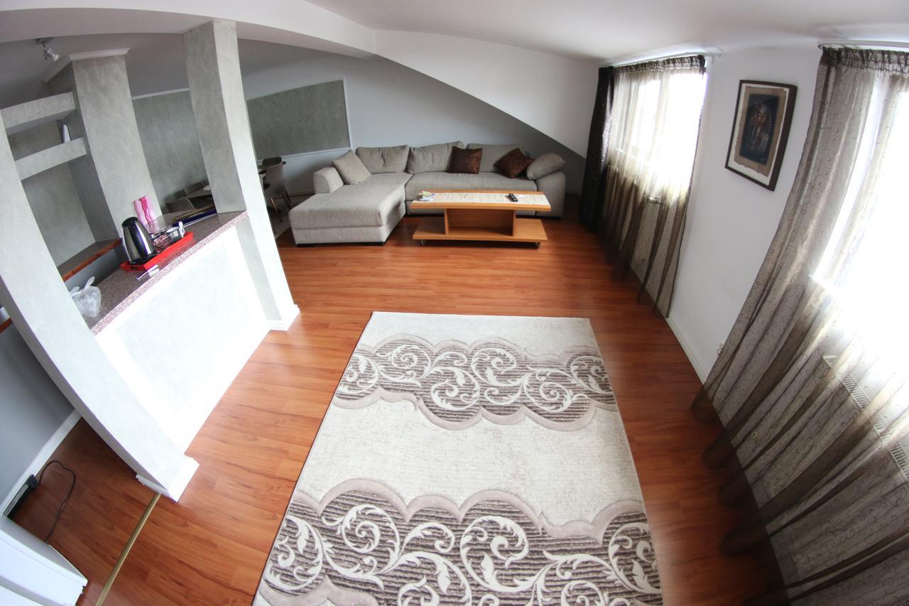 Casa Bucovineana Hotel Suceava Ngoại thất bức ảnh
