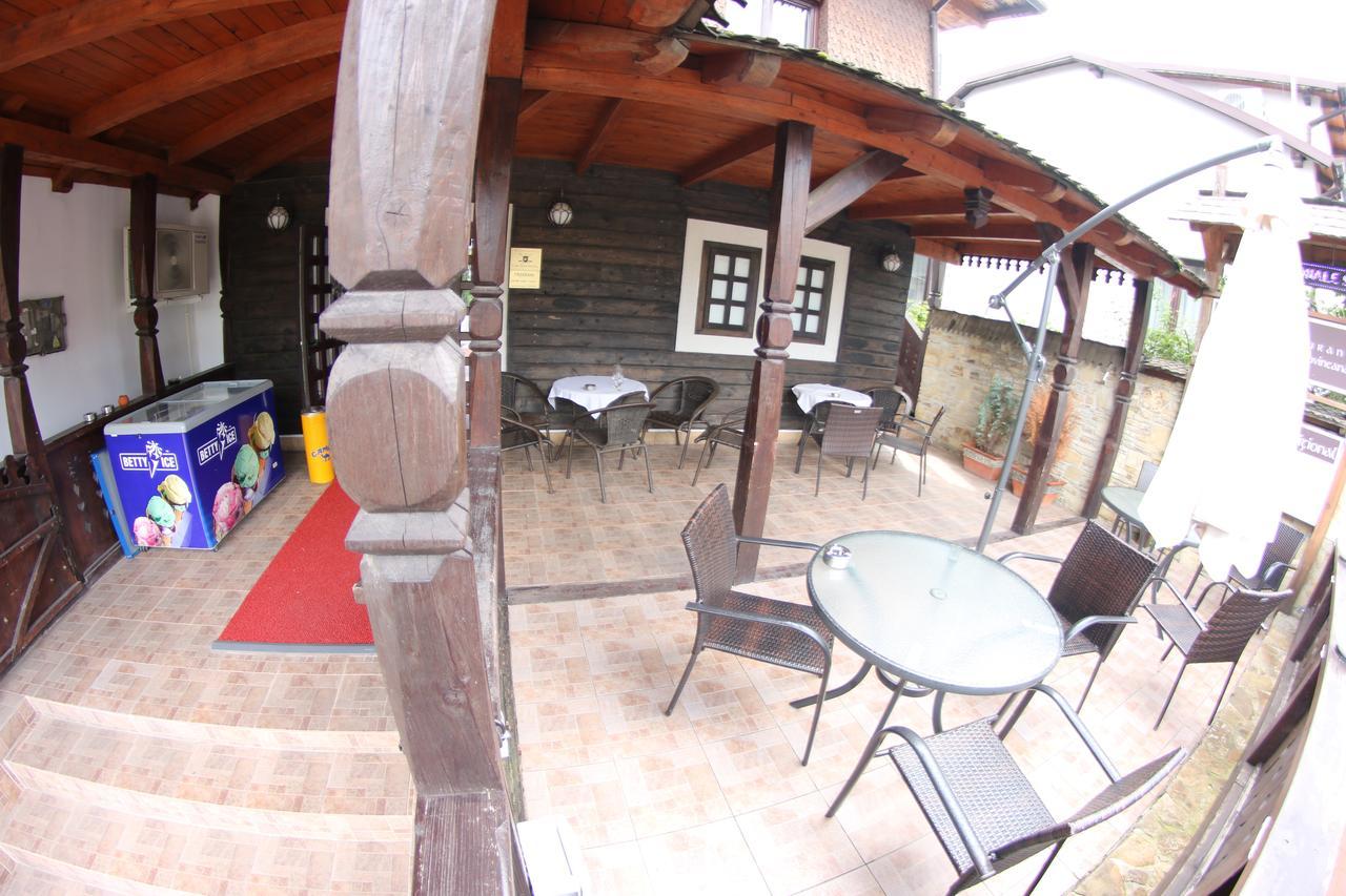 Casa Bucovineana Hotel Suceava Ngoại thất bức ảnh