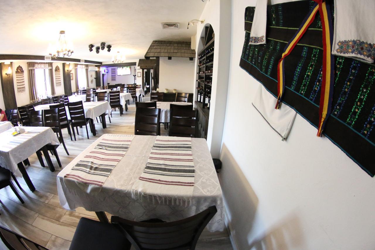 Casa Bucovineana Hotel Suceava Ngoại thất bức ảnh